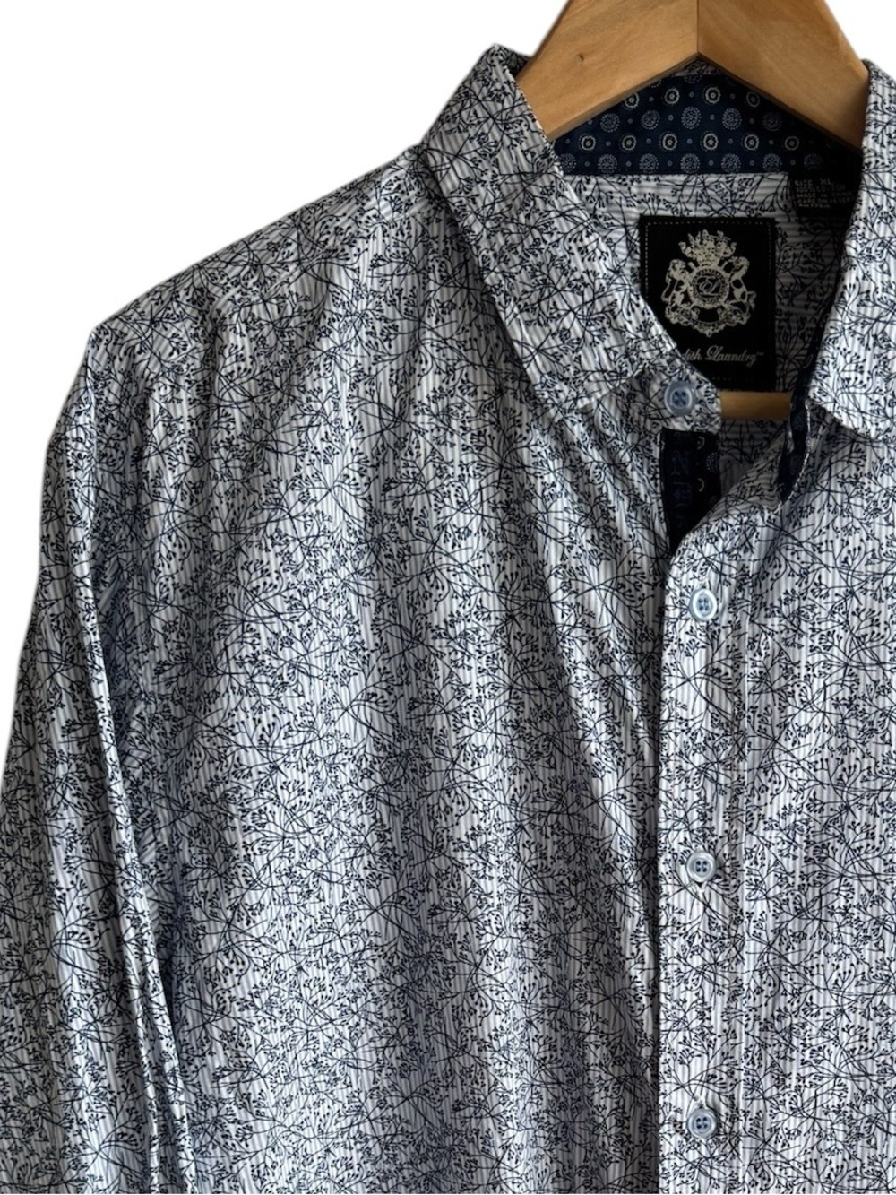 English Laundry Floral Dress Shirt XL White Navy Button Down Preppy Office EUC